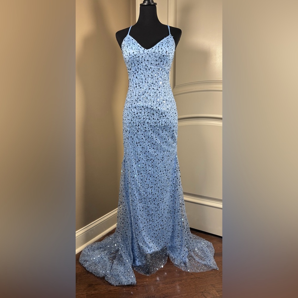Mermaid Long Prom Dress 2026 Light Blue Sequins Pearls V Neck Open Lace Up Back
